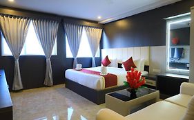 Hotel Brindavan Elite